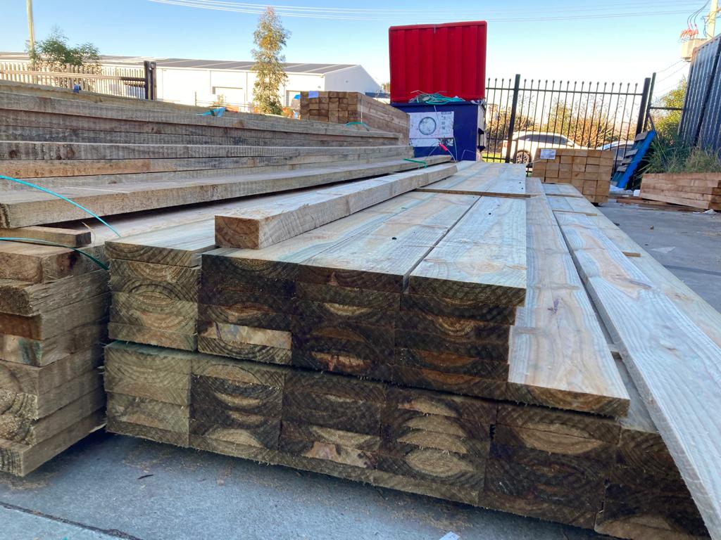 Treated Pine H3 Wet Sawn Plinth