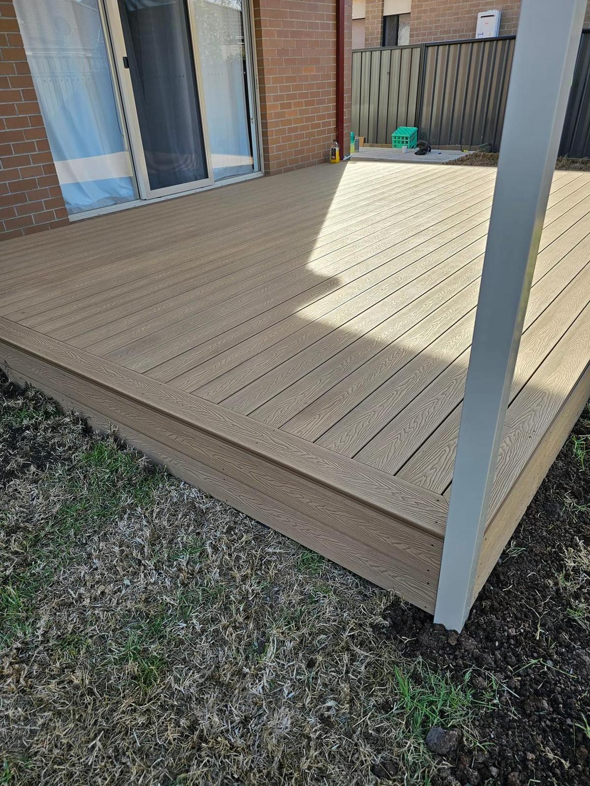 Composite Decking - 5.4m (Hollow)
