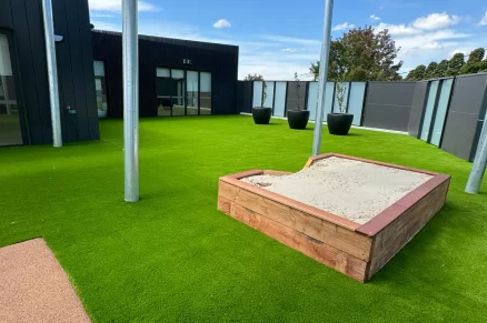 40mm Artificial Natural Green Grass - Lush Green